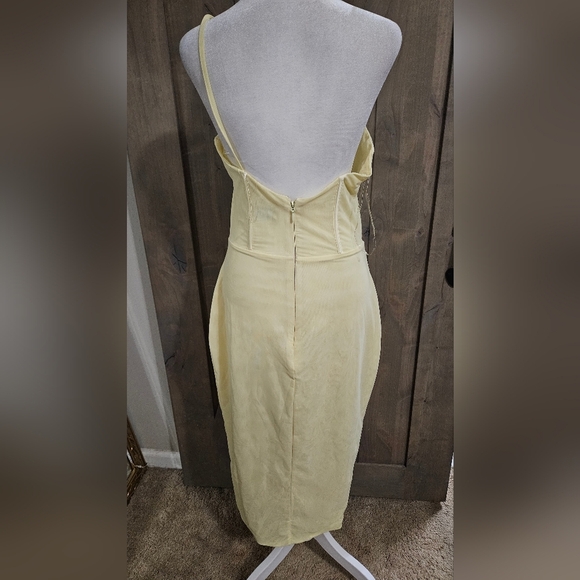 House Of CB MISTRESS ROCKS Heartfelt Lemon One Shoulder Corset MidiDress. LG - Picture 14 of 16